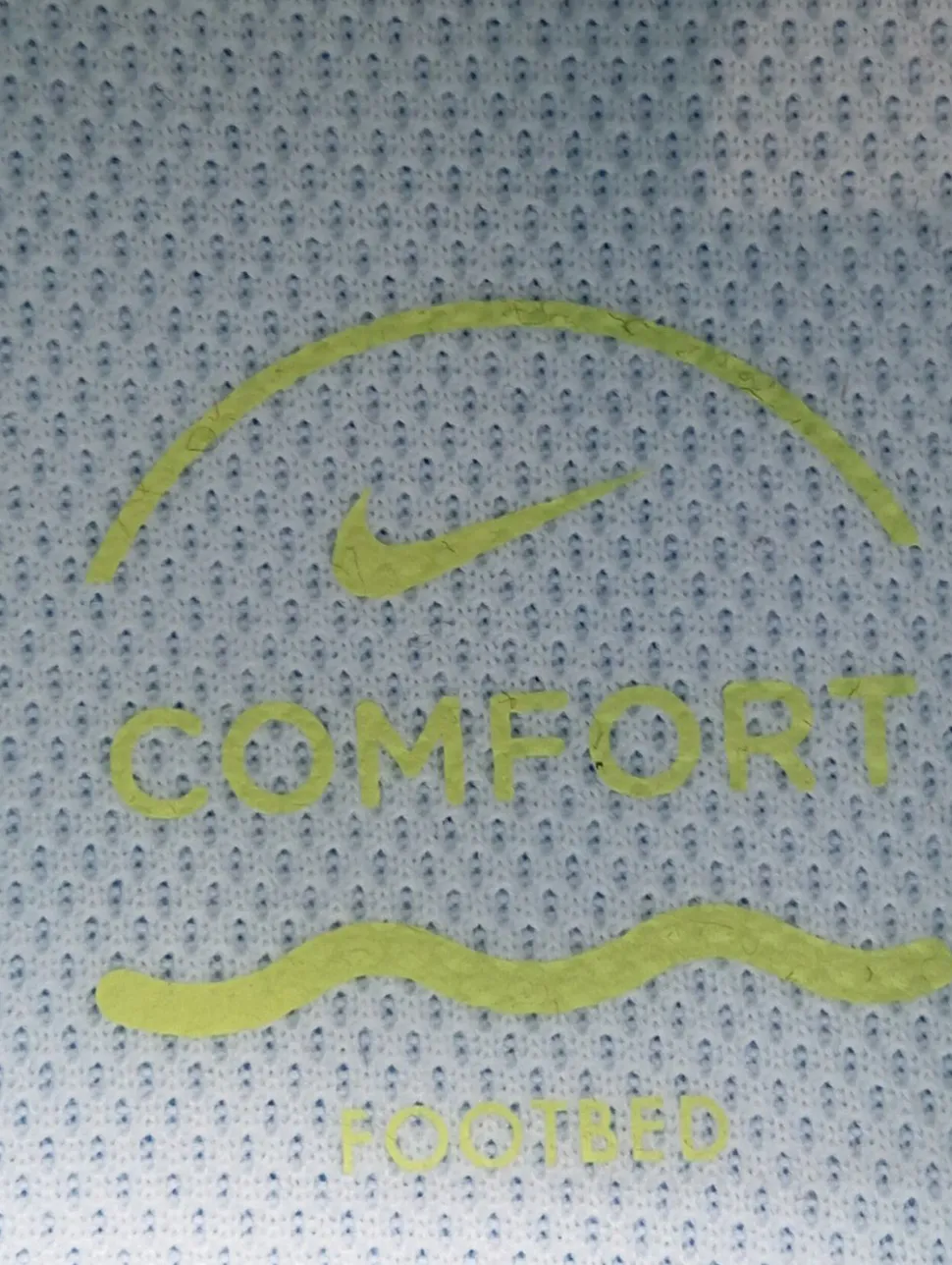 Schnürsneaker Größe 42