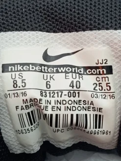 Schnürsneaker Größe 40