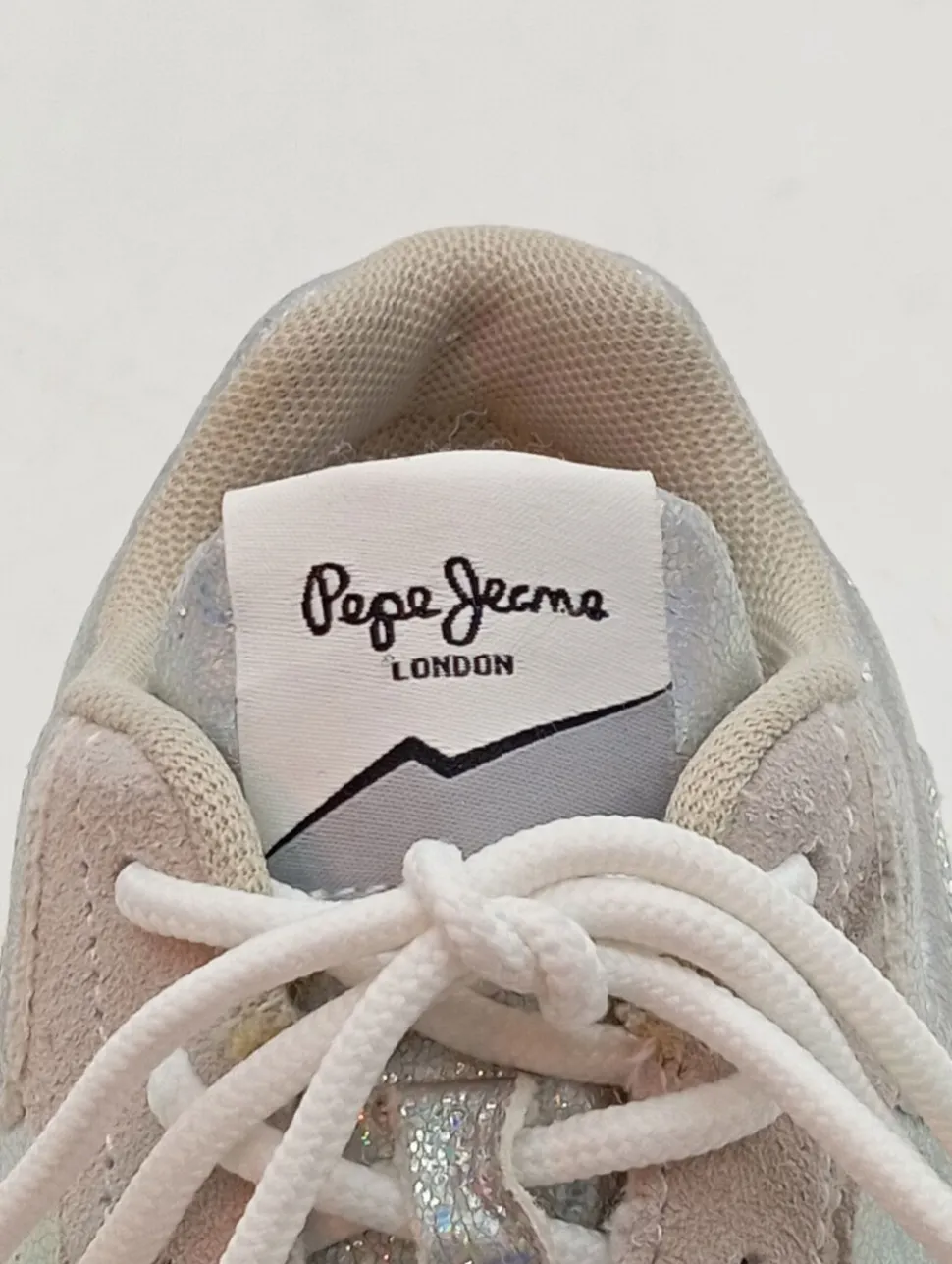 Schnürsneaker Größe 37