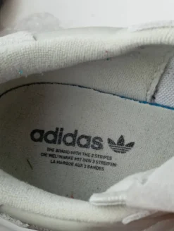 Schnürsneaker Größe 38,5