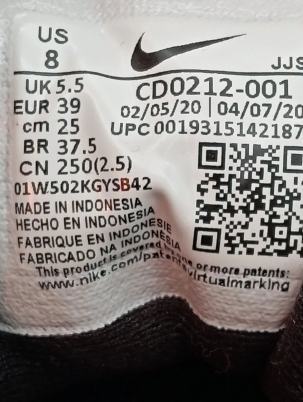 Schnürsneaker Größe 39