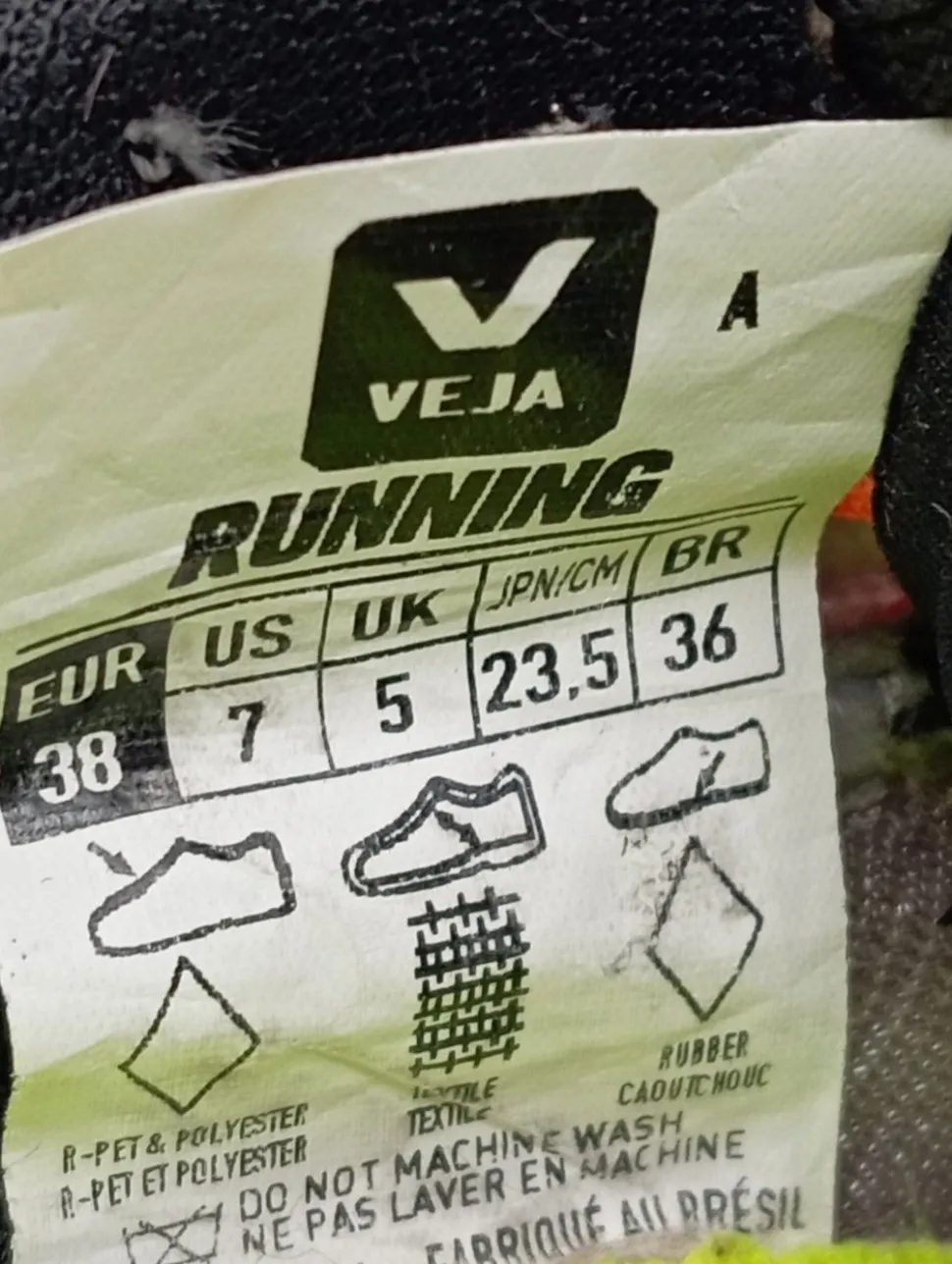 Schnürsneaker Größe 38