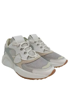 Schnürsneaker Größe 36