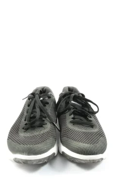 Schnürsneaker Größe 36,5