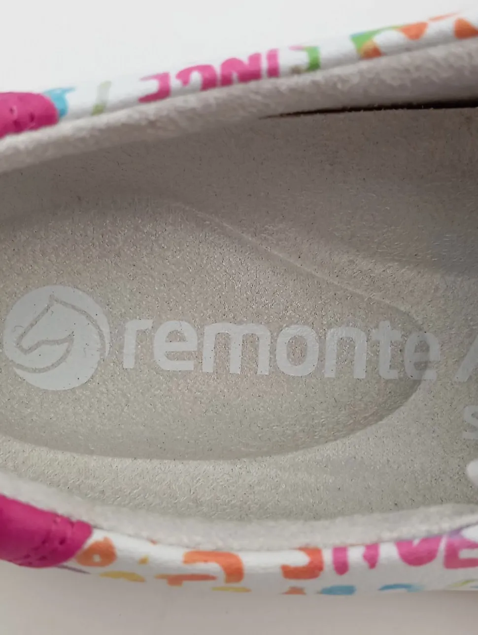 Schnürsneaker Größe 40