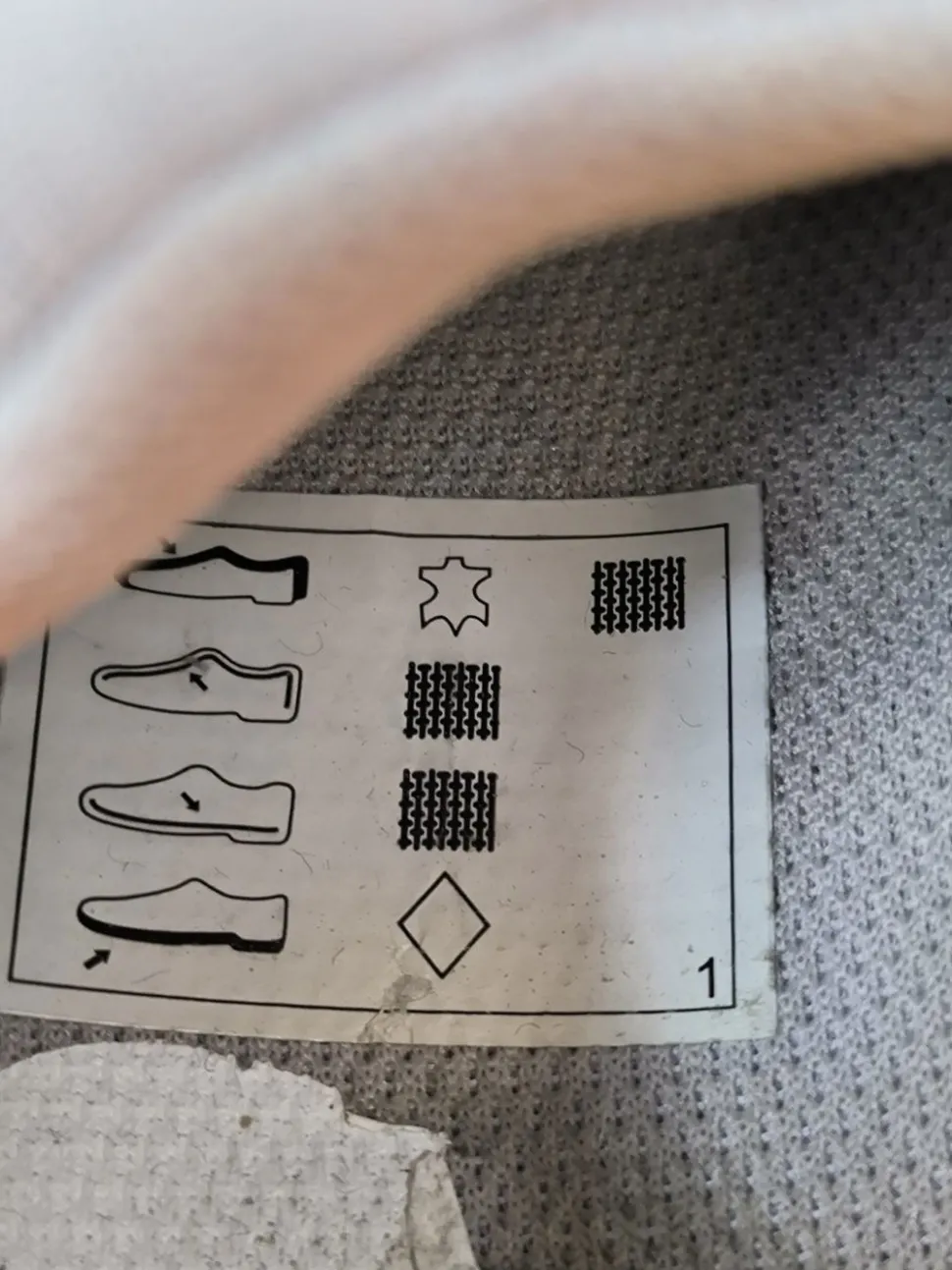 Schnürsneaker Größe 39