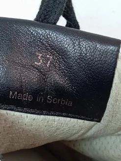 Schnürsneaker Größe 37