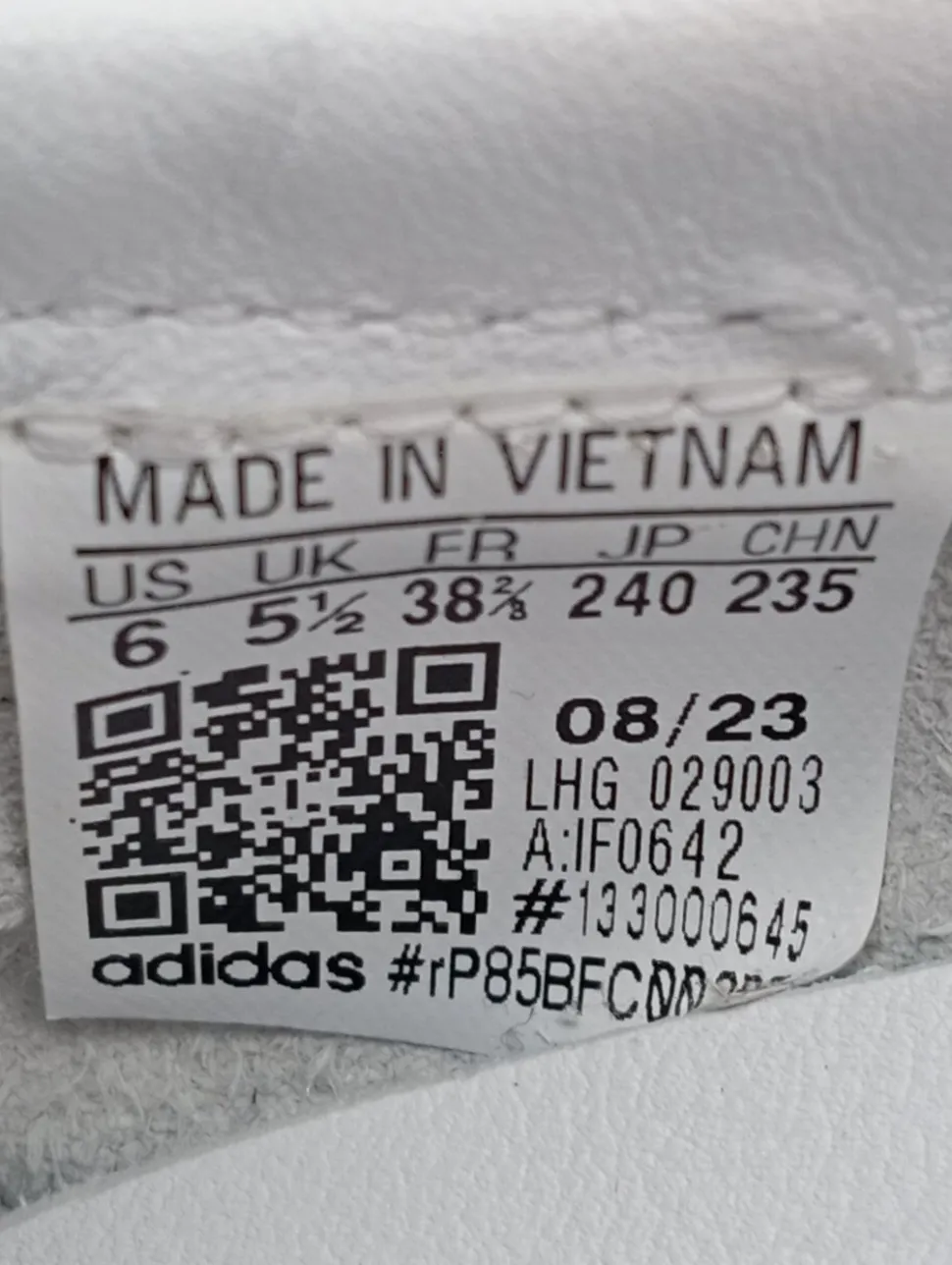 Schnürsneaker Größe 37