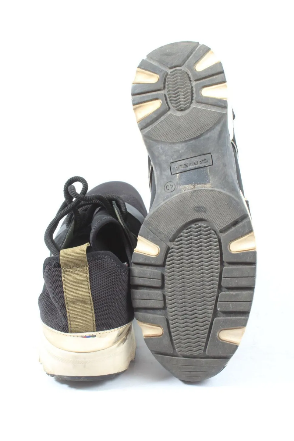 Schnürsneaker Größe 40