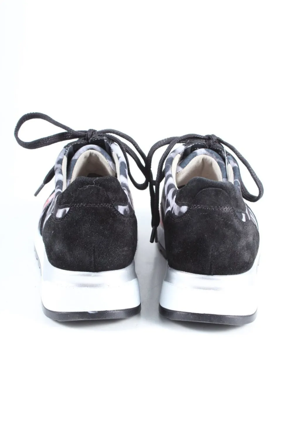 Schnürsneaker Größe 38