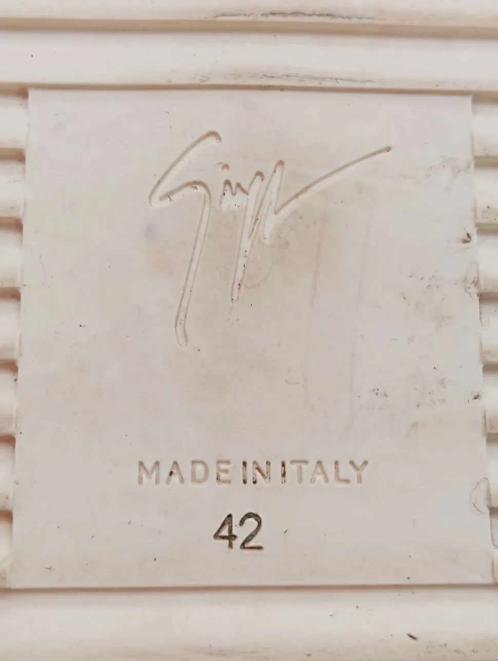 Schnürsneaker Größe 42