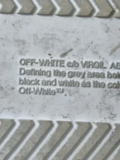 Schnürsneaker Größe 39