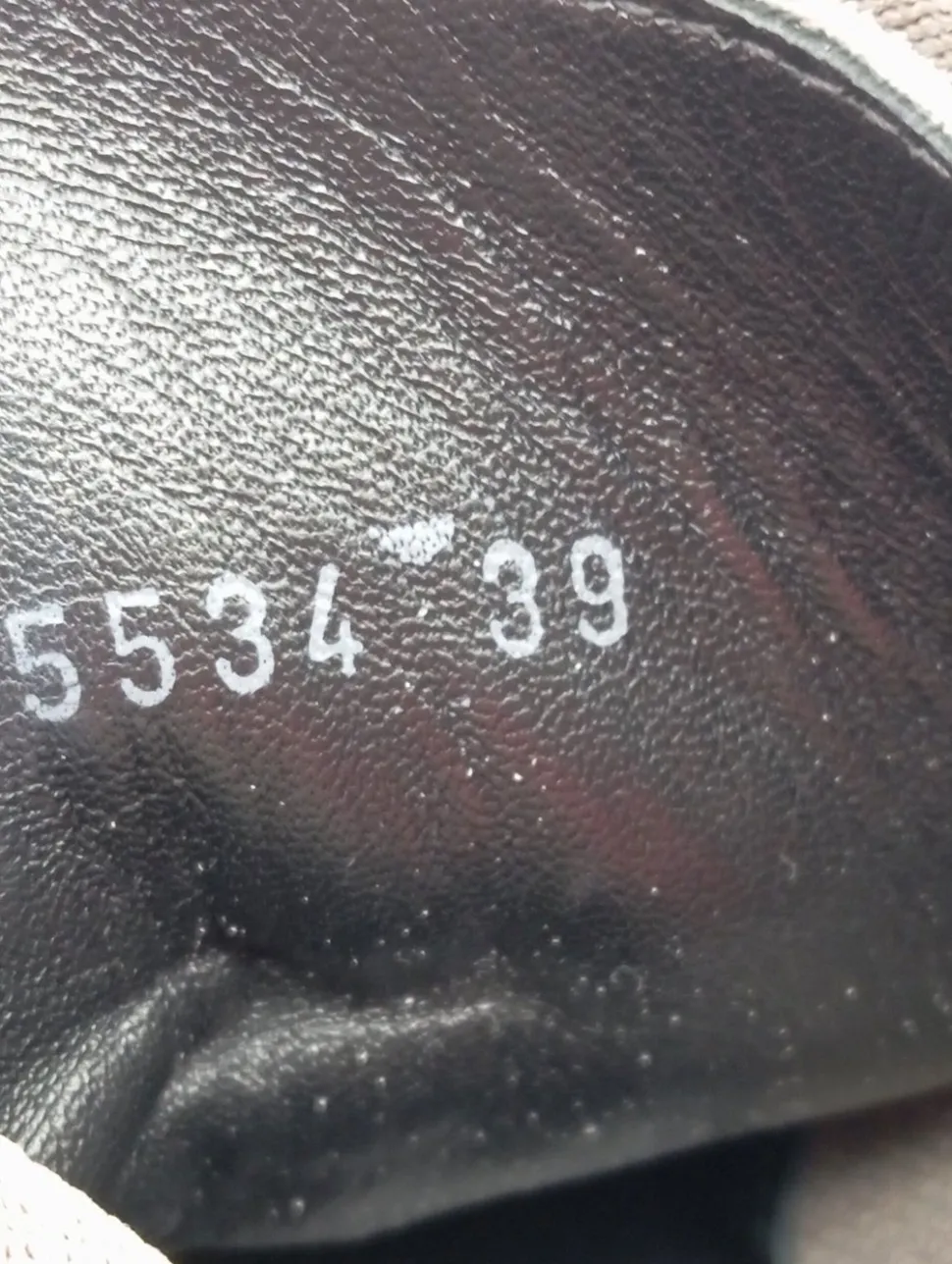 Schnür-Stiefeletten Größe 39