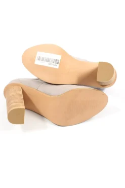 Schnür-Stiefeletten Größe 39