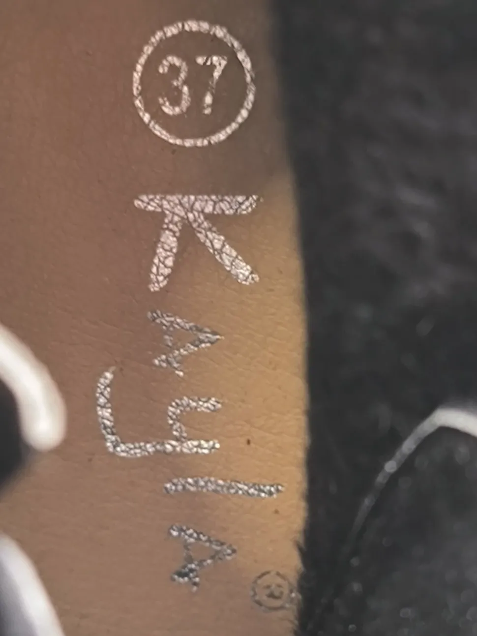 Schnür-Stiefeletten Größe 37