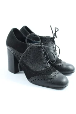 Schnür-Stiefeletten Größe 36