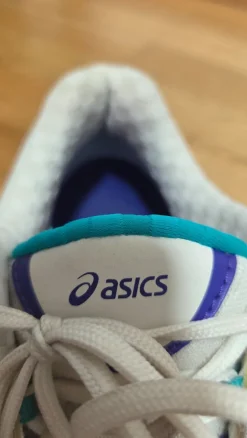 Sneaker Größe 39,5