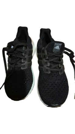 Sneaker Größe 36,5