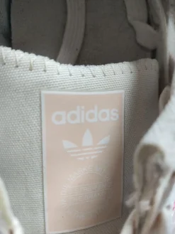 Sneaker Größe 41,5