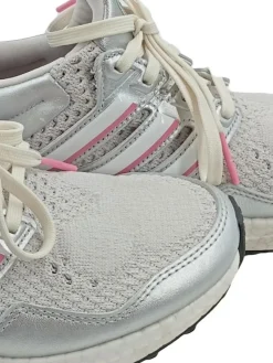 Sneaker Größe 38,5