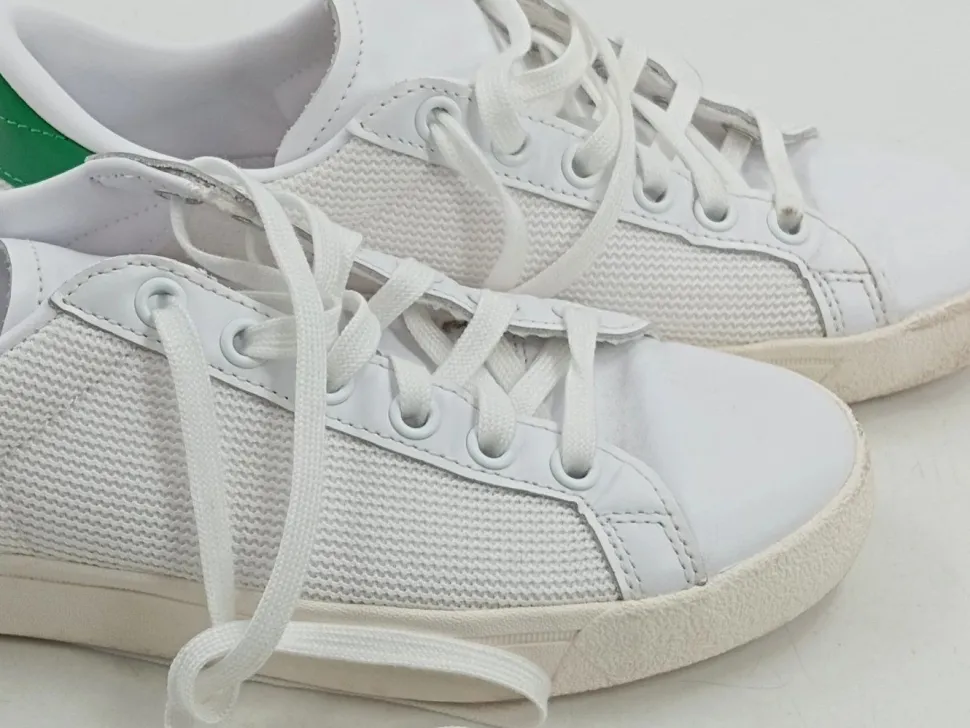 Sneaker Größe 37,5