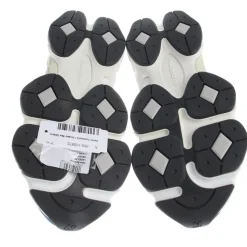 Sneaker Größe 42,5