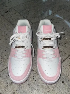 Sneaker Größe 40,5