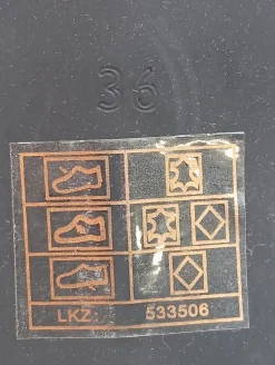 Spangen-Pumps Größe 36