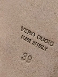 Spitz-Pumps Größe 39