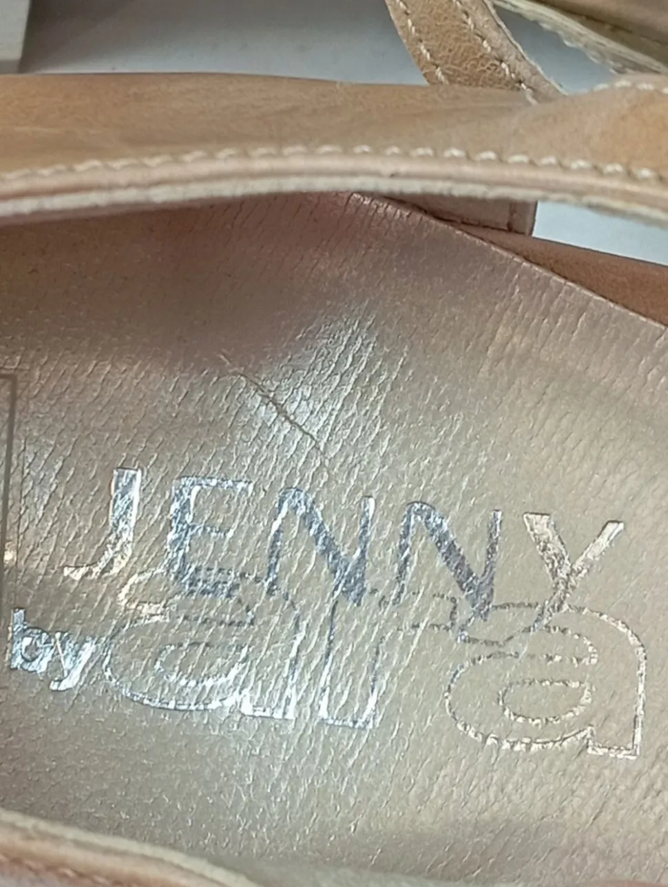 T-Steg-Pumps Größe 38