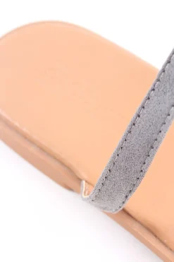 Zehentrenner-Sandalen Größe 38